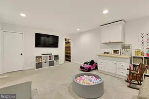 11170 Forest Edge Dr, Reston, VA 20190 - Photo 28