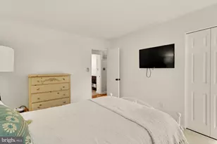 11170 Forest Edge Dr, Reston, VA 20190 - Photo 20