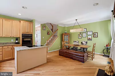 1212 Wild Hawthorn Way, Reston, VA 20194 - Photo 8