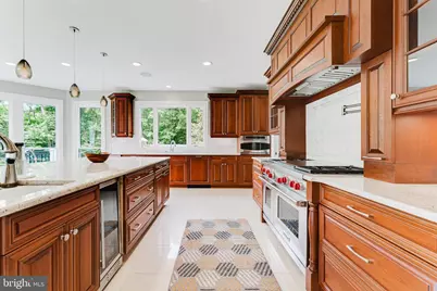 9772 Thorn Bush Drive, Fairfax Station, VA 22039 - Photo 12