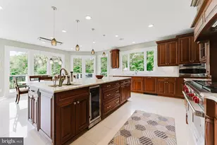 9772 Thorn Bush Dr, Fairfax Station, VA 22039 - Photo 10