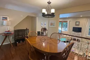5737 Walnut Wood Ln, Burke, VA 22015 - Photo 4