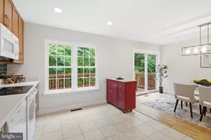 6165 Forest Creek Ln, Springfield, VA 22152 - Photo 20