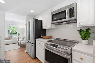 1579 Poplar Grove Dr, Reston, VA 20194 - Photo 8