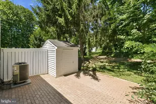 1579 Poplar Grove Dr, Reston, VA 20194 - Photo 24