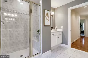 1601 Colonial Hills Dr, McLean, VA 22102 - Photo 16