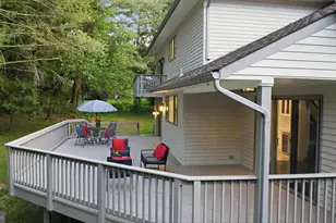 905 Falls Bridge Ln, Great Falls, VA 22066 - Photo 22
