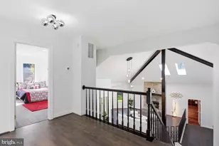 905 Falls Bridge Ln, Great Falls, VA 22066 - Photo 26