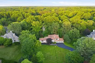 905 Falls Bridge Ln, Great Falls, VA 22066 - Photo 50