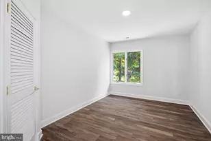 905 Falls Bridge Ln, Great Falls, VA 22066 - Photo 34