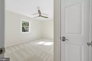 4407 Aragon Pl, Alexandria, VA 22309 - Photo 32