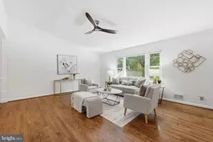 4407 Aragon Pl, Alexandria, VA 22309 - Photo 6