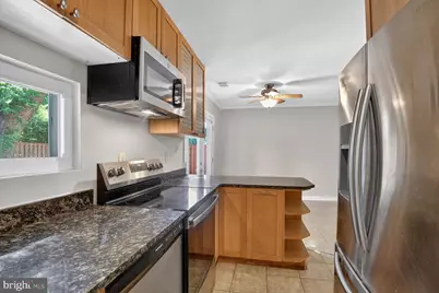 11306 Geddys Court, Reston, VA 20191 - Photo 16