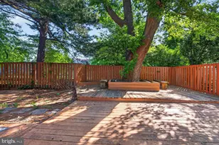 11306 Geddys Ct, Reston, VA 20191 - Photo 4