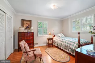 5515 Bradley Blvd, Alexandria, VA 22311 - Photo 22