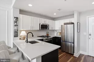 12000 Market St, Reston, VA 20190 - Photo 8