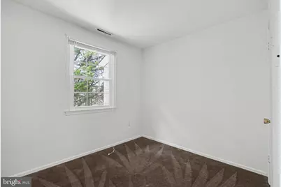 226 Commons Drive NW, Vienna, VA 22180 - Photo 24