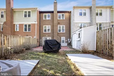 9612 9612 Hillock Court, Burke, VA 22015 - Photo 2