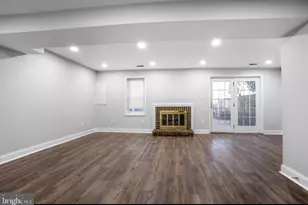9612 9612 Hillock Ct, Burke, VA 22015 - Photo 4