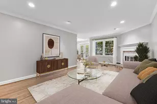 6308 Chaucer View Cir, Alexandria, VA 22304 - Photo 14