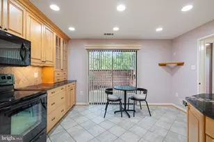 11733 Indian Ridge Rd, Reston, VA 20191 - Photo 12