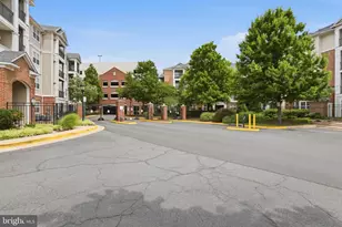 12913 Centre Park Cir, Herndon, VA 20171 - Photo 1