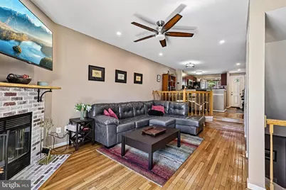5921 Sir Cambridge Way, Alexandria, VA 22315 - Photo 2