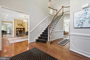 11224 Devereux Manor Ln, Fairfax Station, VA 22039 - Photo 6