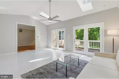 11224 Devereux Manor Lane, Fairfax Station, VA 22039 - Photo 18