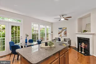 5669 Faircloth Ct, Centreville, VA 20120 - Photo 12