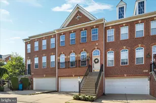 5669 Faircloth Ct, Centreville, VA 20120 - Photo 40