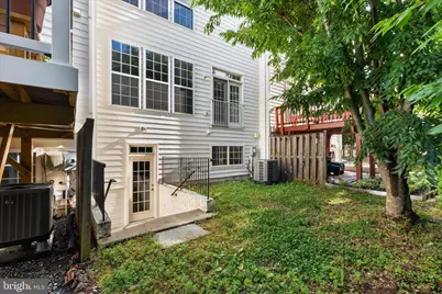 5669 Faircloth Court, Centreville, VA 20120 - Photo 36