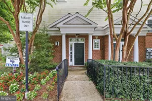 7109 Mason Grove Ct, Alexandria, VA 22306 - Photo 12