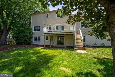 7901 Marysia Court, Springfield, VA 22153 - Photo 4