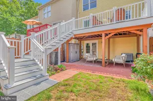 7658 Wolford Way, Lorton, VA 22079 - Photo 6