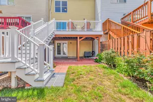 7658 Wolford Way, Lorton, VA 22079 - Photo 34