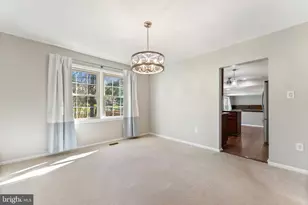 7416 Shady Palm Dr, Springfield, VA 22153 - Photo 24