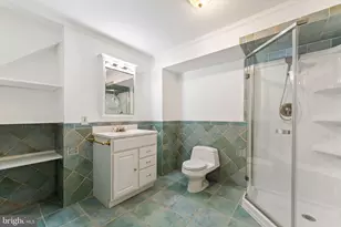 7416 Shady Palm Dr, Springfield, VA 22153 - Photo 54