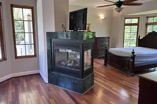 10872 Patowmack Dr, Great Falls, VA 22066 - Photo 16