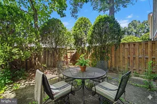 7718 Trevino Ln, Falls Church, VA 22043 - Photo 22