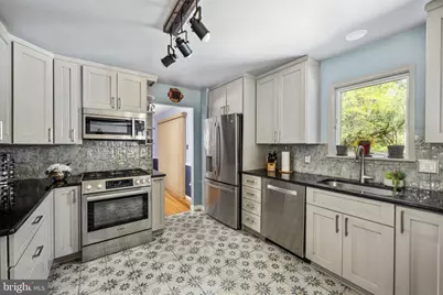 6917 Stoneybrooke Lane, Alexandria, VA 22306 - Photo 28