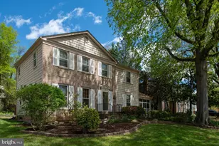 6917 Stoneybrooke Ln, Alexandria, VA 22306 - Photo 6