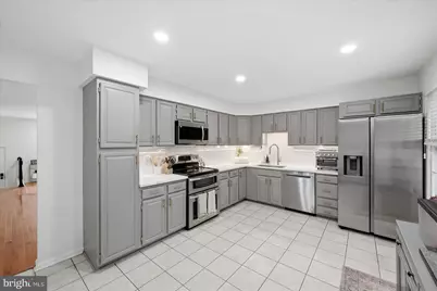 2738 Shawn Leigh, Vienna, VA 22181 - Photo 18