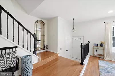 2738 Shawn Leigh, Vienna, VA 22181 - Photo 8