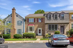 2738 Shawn Leigh, Vienna, VA 22181 - Photo 2