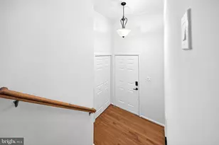4867 Carriagepark Rd, Fairfax, VA 22032 - Photo 18
