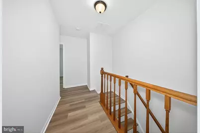 4867 Carriagepark Road, Fairfax, VA 22032 - Photo 12
