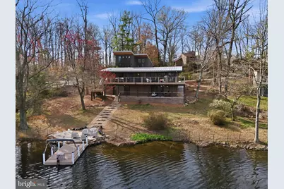 11216 S Shore Road, Reston, VA 20190 - Photo 2