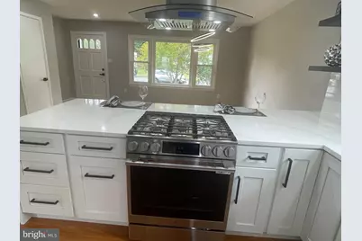 8019 Beckner Court, Alexandria, VA 22309 - Photo 12