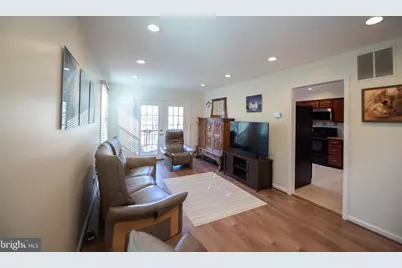 7915 Valleyfield Drive, Springfield, VA 22153 - Photo 12